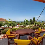 Апарт-отель Lorenzo House Ласси