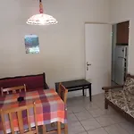 Lorenzo House Апарт-отель
