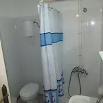 Lorenzo House Ласси