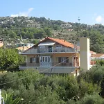 Апарт-отель Lorenzo House 3*