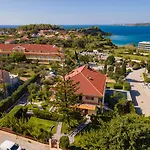 Lorenzo House Апарт-отель