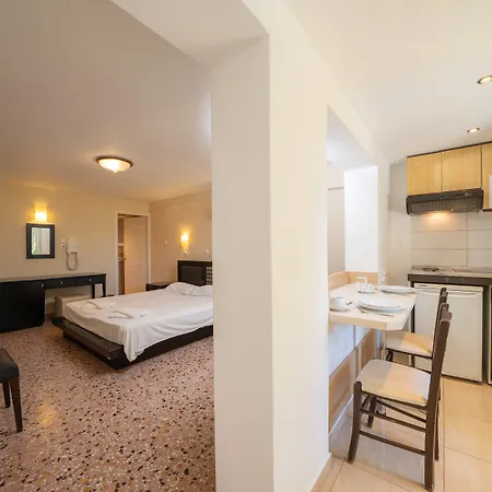 Apart Otel Lorenzo House 3*